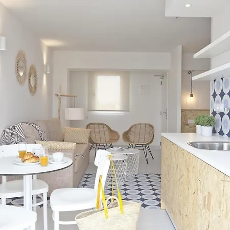 Bj Cala Morlanda Estudios (adults Only)